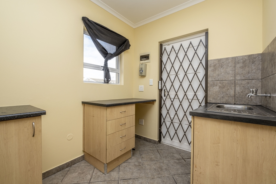 2 Bedroom Property for Sale in Sunset Glen Western Cape